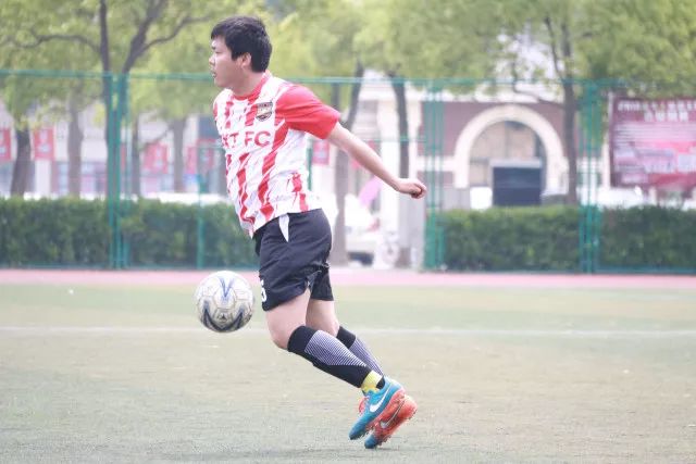 宁波紫郡小区联合业主坚持物业费追缴，维护社区公平